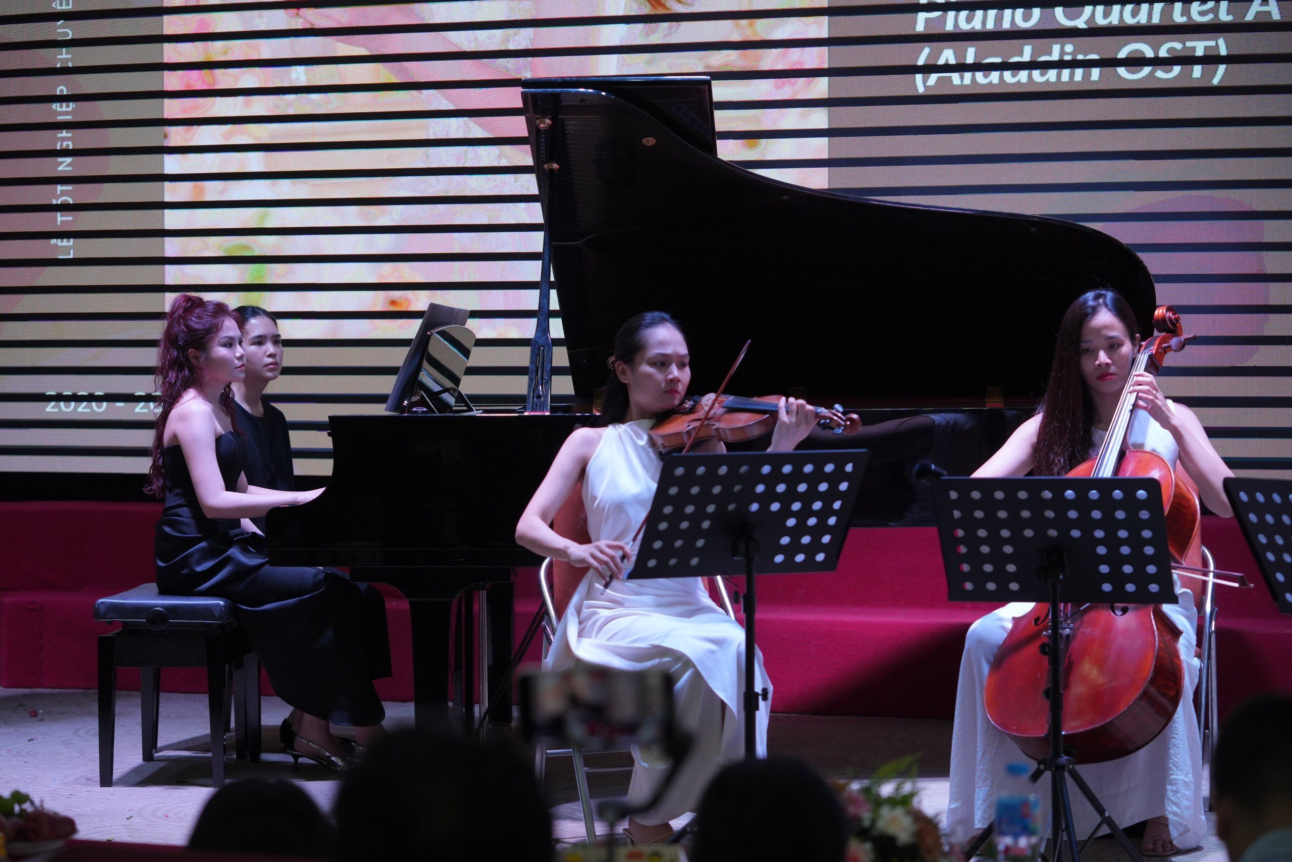 Piano Cổ điển & Nghệ thuật